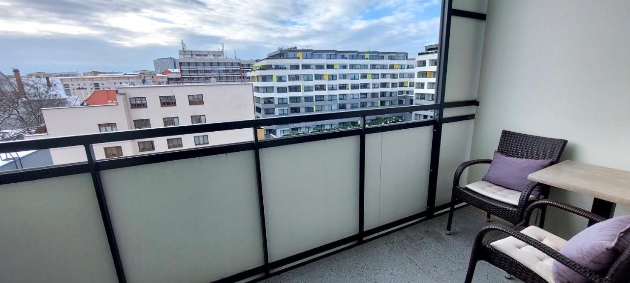 Apartman Soul 200 M Do Centra S Private Parking Free Apartment Kosice Exterior photo